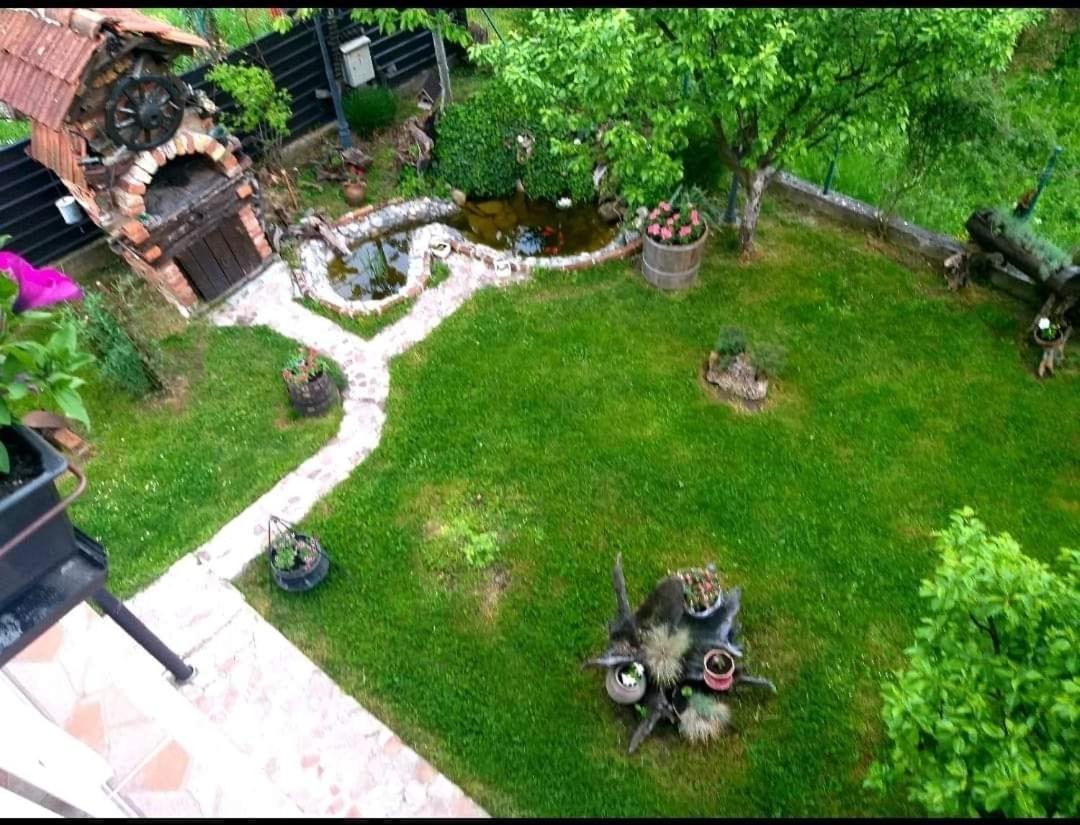 Apartmani Gs ***** Zavidovici Exteriör bild